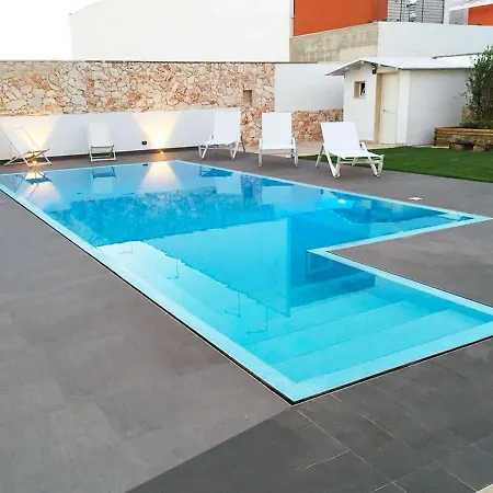 Con Piscina - Apulia Villa Torre Lapillo